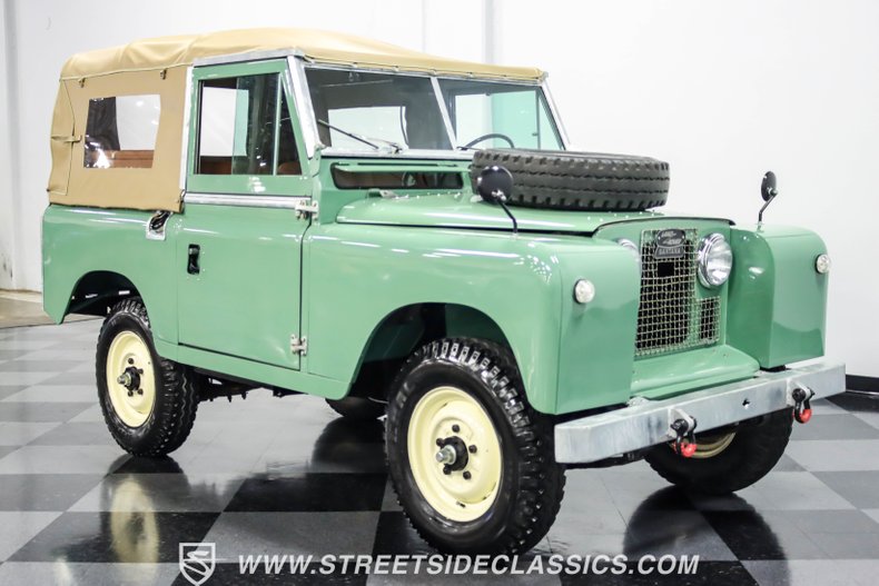 Land-rover-Series-2a-1963-Olive-Tan-17