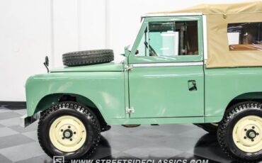 Land-rover-Series-2a-1963-Olive-Tan-26