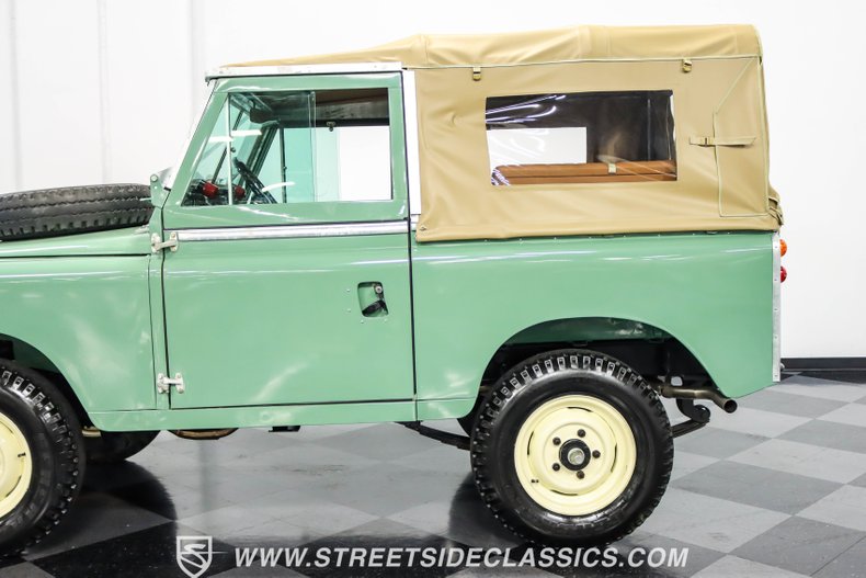 Land-rover-Series-2a-1963-Olive-Tan-27