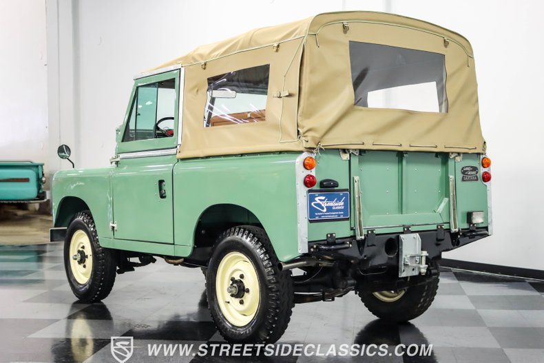 Land-rover-Series-2a-1963-Olive-Tan-6