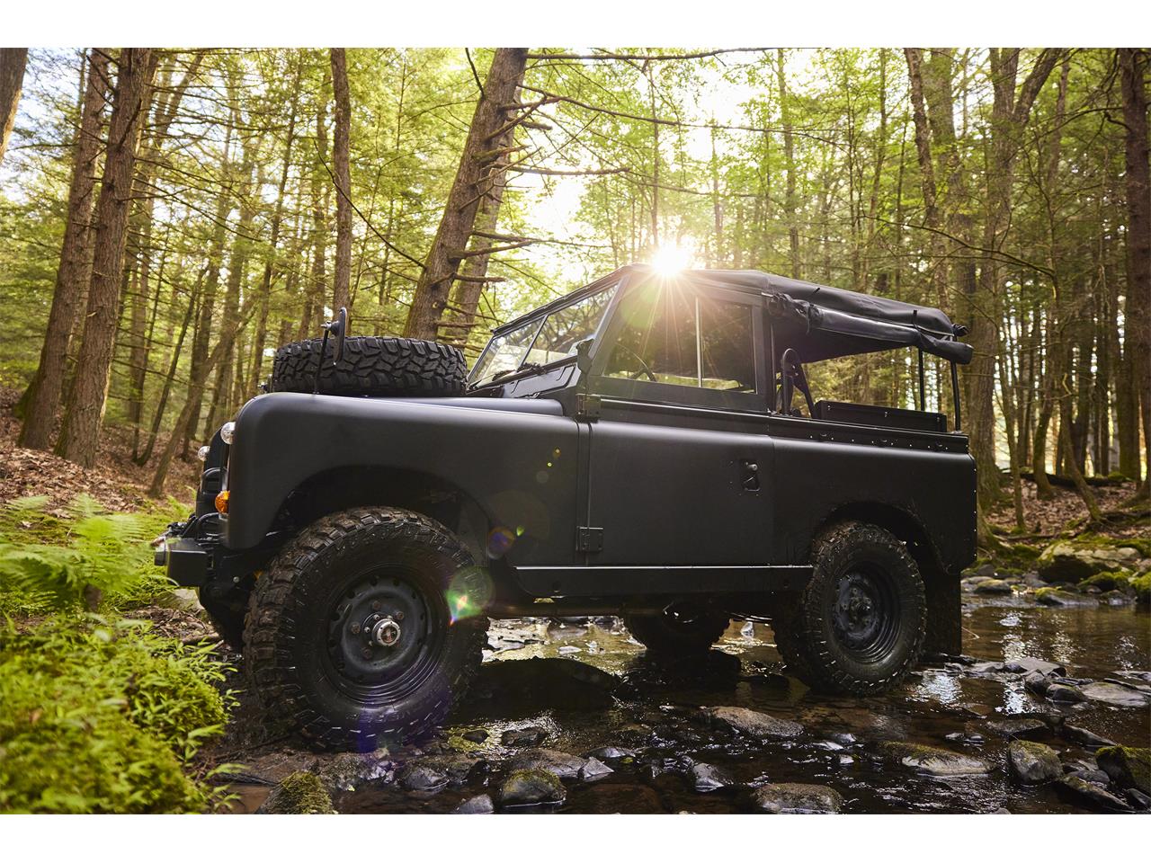 Land-rover-Series-iia-1970-Matte-Black-Black-12