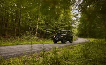 Land-rover-Series-iia-1970-Matte-Black-Black-15