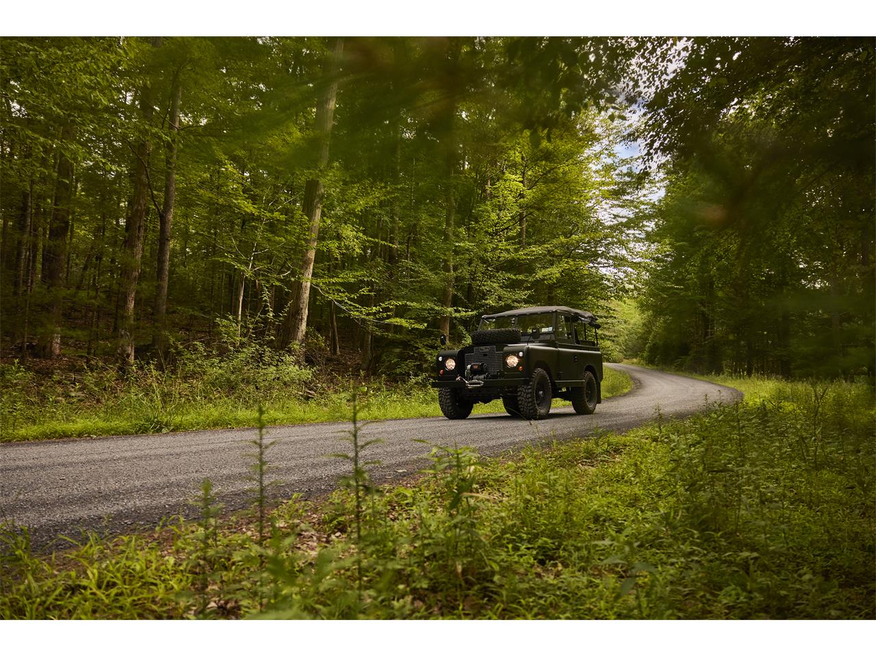 Land-rover-Series-iia-1970-Matte-Black-Black-15