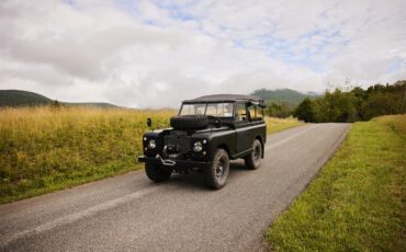 Land-rover-Series-iia-1970-Matte-Black-Black-4