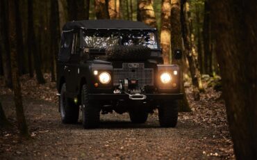 Land-rover-Series-iia-1970-Matte-Black-Black-6