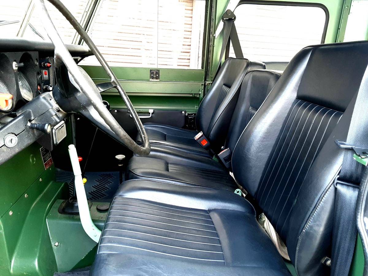 Land-rover-series-3-1979-11