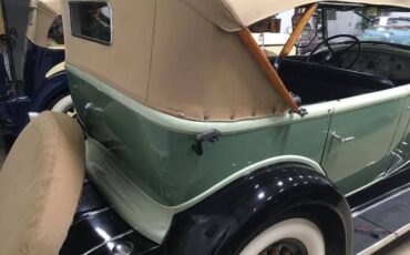 Lasalle-1930-GreenBlack-Black-22