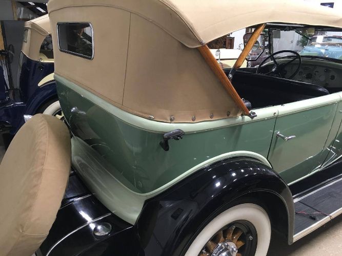Lasalle-1930-GreenBlack-Black-22