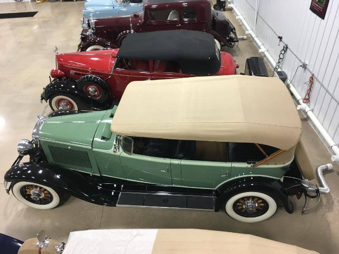 Lasalle-1930-GreenBlack-Black-7