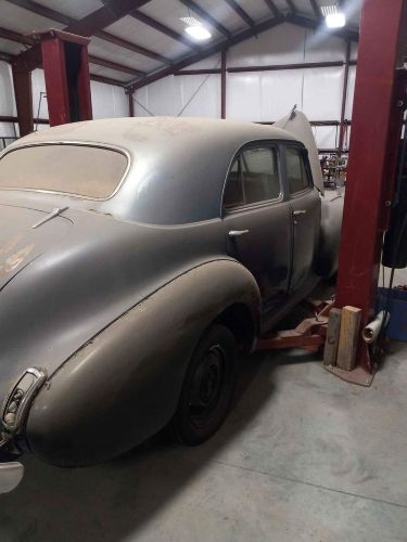 Lasalle-1940-4