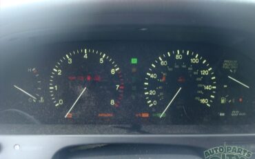 Lexus-LS-1991-Sedan-7