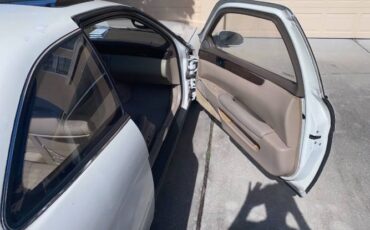 Lexus-Other-1995-Pearl-White-Gray-4