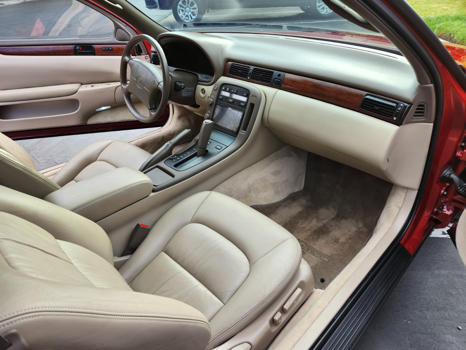 Lexus-SC-1992-Coupe-31