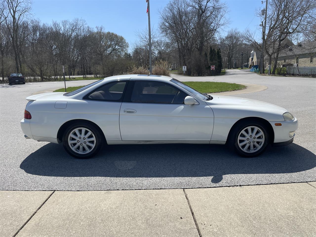Lexus-Sc400-1993-WHITE-BEIGE-4