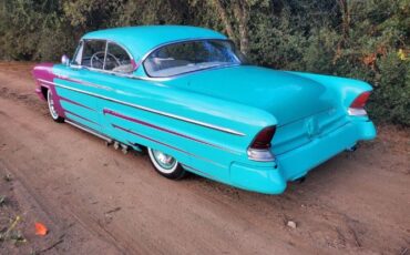 Lincoln-Capri-1955-6