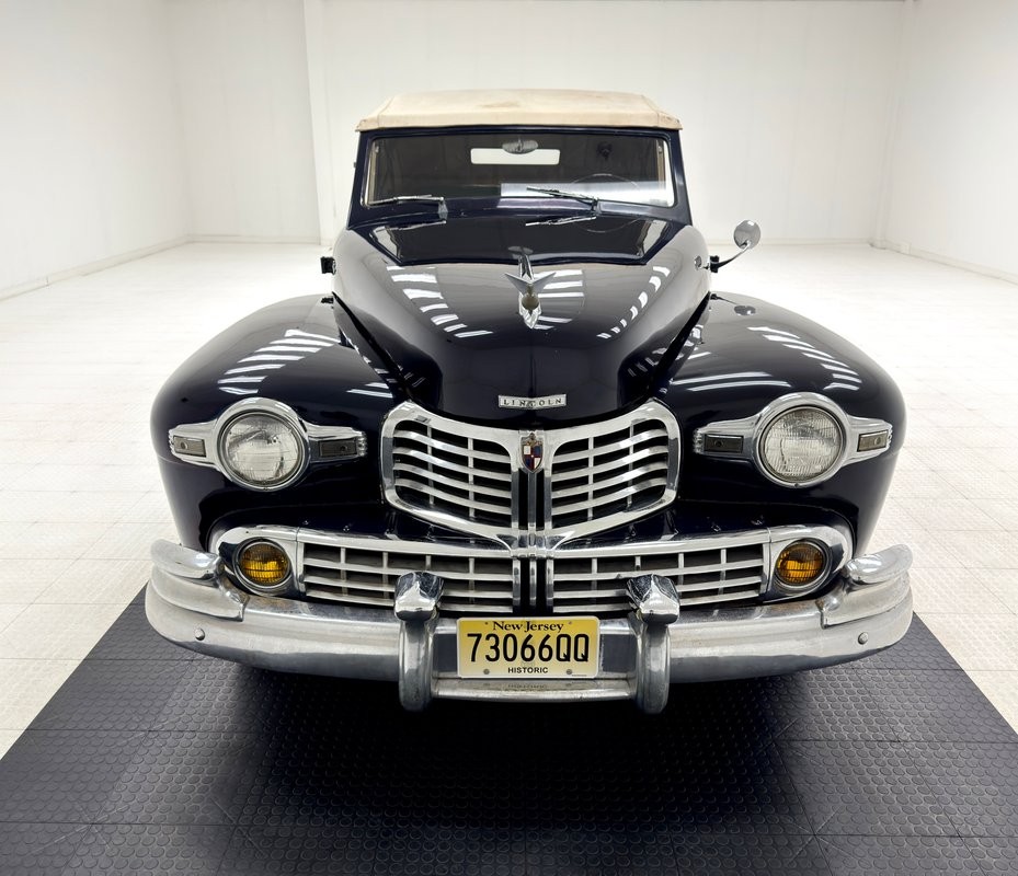 Lincoln-Continental-1947-Convertible-10