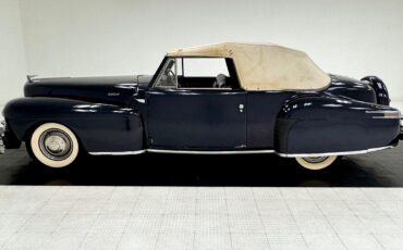 Lincoln-Continental-1947-Convertible-2