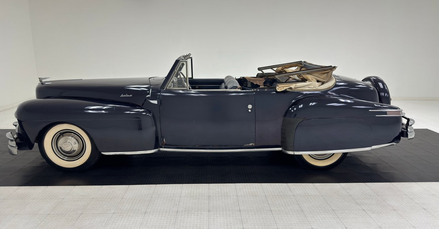 Lincoln-Continental-1947-Convertible-3