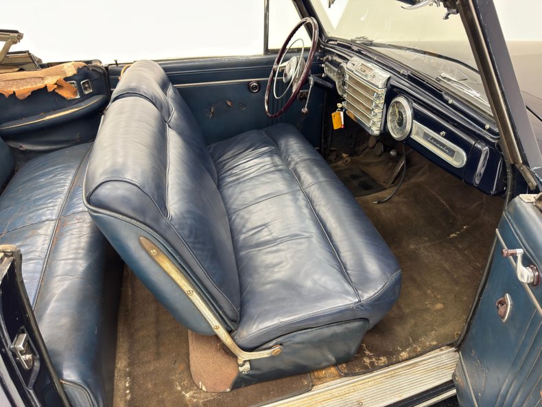 Lincoln-Continental-1947-Grotto-Blue-Dark-Blue-47