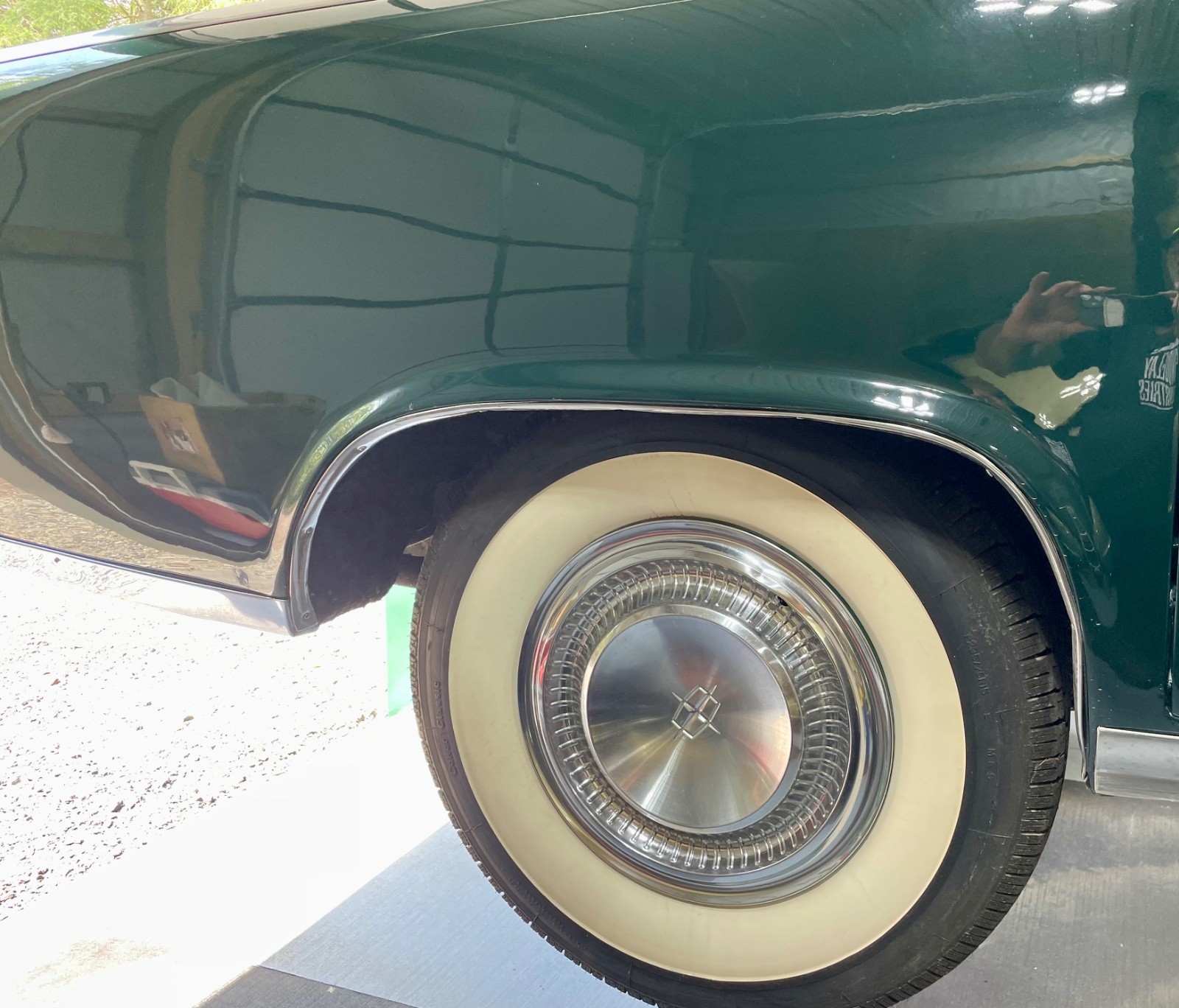 Lincoln-Continental-1965-Sedan-26