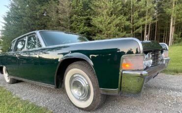 Lincoln-Continental-1965-Sedan-5