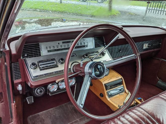 Lincoln-Continental-1966-Red-Red-1
