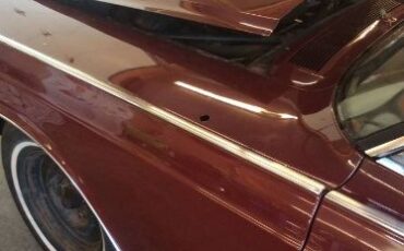 Lincoln-Continental-1969-Red-4