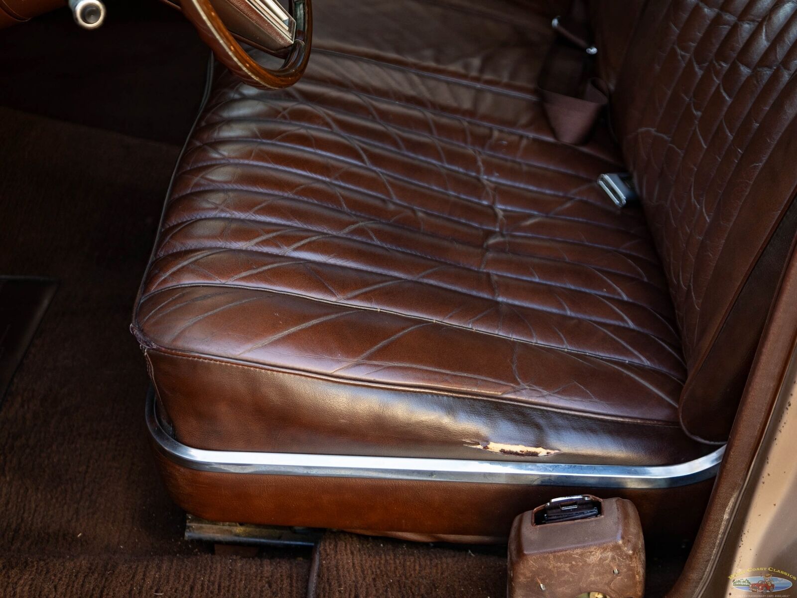 Lincoln-Continental-1970-4-Door-Sedan-30