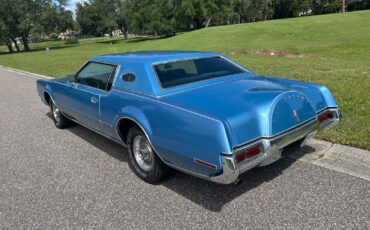 Lincoln-Continental-1972-Coupe-1