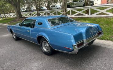 Lincoln-Continental-1972-Coupe-3