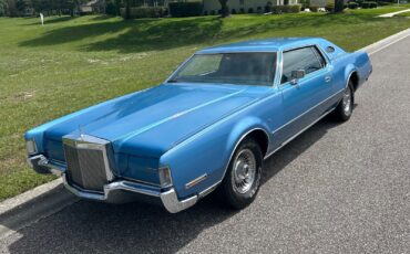 Lincoln-Continental-1972-Coupe