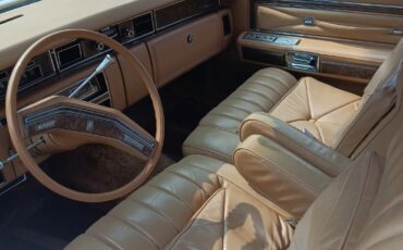 Lincoln-Continental-1976-6