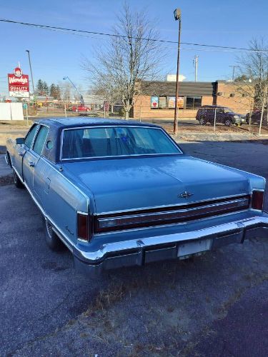 Lincoln-Continental-1976-Blue-1