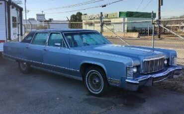 Lincoln-Continental-1976-Blue