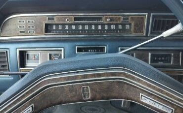 Lincoln-Continental-1976-Blue-4