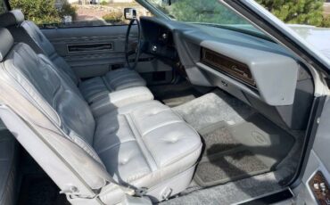Lincoln-Continental-1976-Dove-Gray-Gray-Leather-9