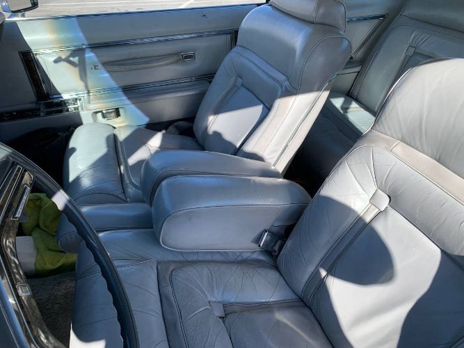 Lincoln-Continental-1976-Gray-1