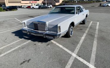 Lincoln-Continental-1976-Gray-12