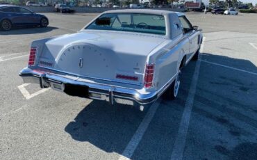 Lincoln-Continental-1976-Gray-14