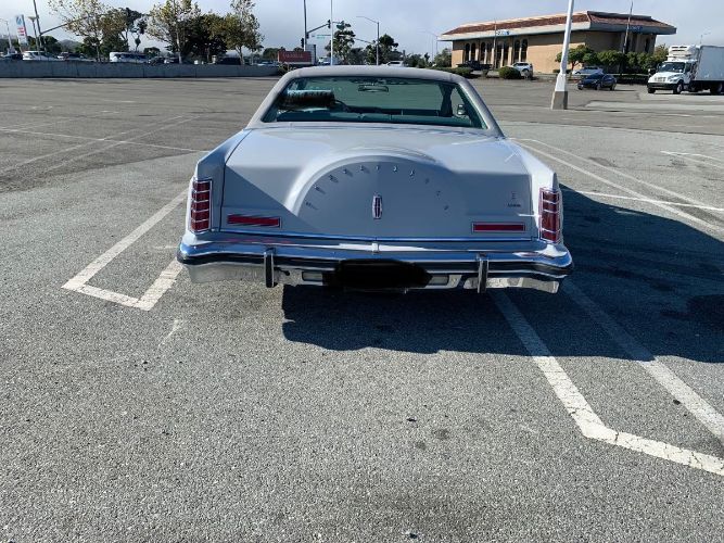 Lincoln-Continental-1976-Gray-15