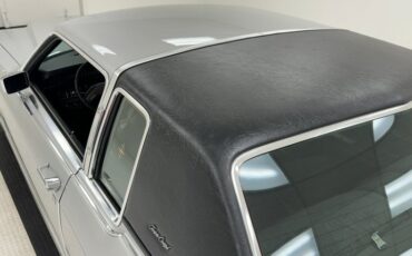 Lincoln-Continental-1976-Silver-Diamond-Fire-Black-24