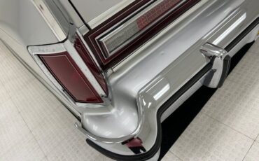 Lincoln-Continental-1976-Silver-Diamond-Fire-Black-26