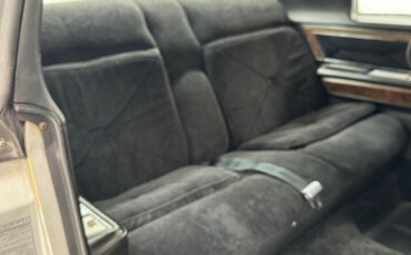 Lincoln-Continental-1976-Silver-Diamond-Fire-Black-43
