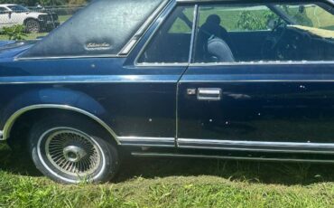 Lincoln-Continental-1978-Blue-9