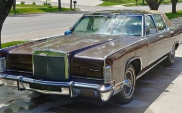 Lincoln-Continental-1978-Brown-10