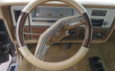 Lincoln-Continental-1978-Brown-15