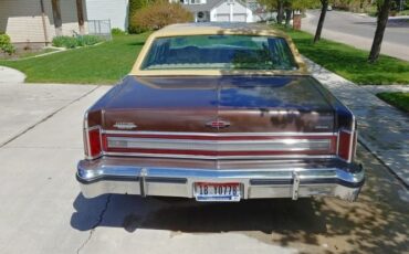 Lincoln-Continental-1978-Brown-19