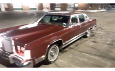 Lincoln-Continental-1978-Maroon-Maroon-Leather-2