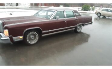 Lincoln-Continental-1978-Maroon-Maroon-Leather-3