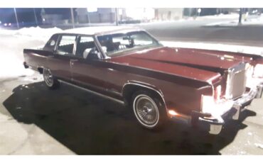 Lincoln-Continental-1978-Maroon-Maroon-Leather-5